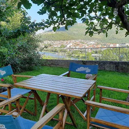 Apartment Nijona Trebin Dış mekan fotoğraf
